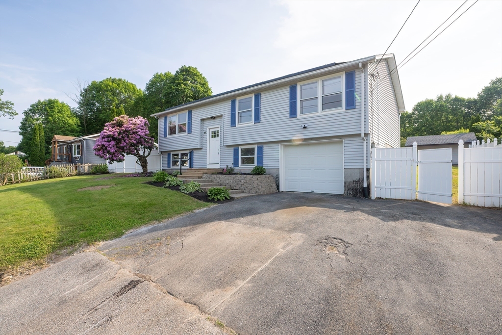 67 Paris Ave