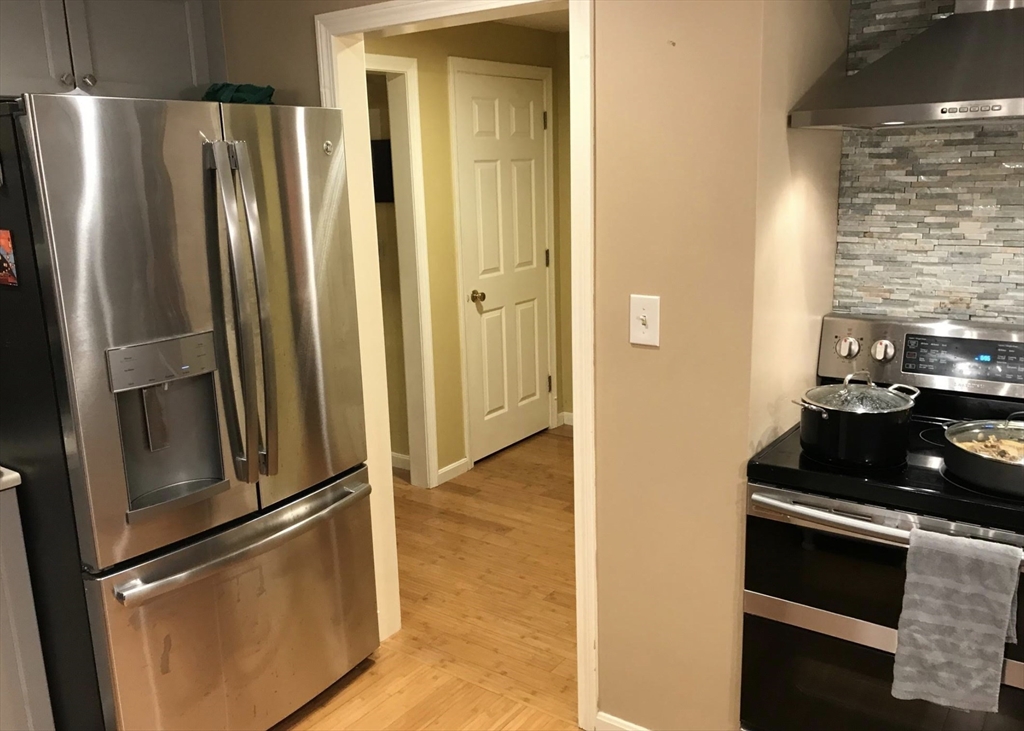 303 Lexington St 303