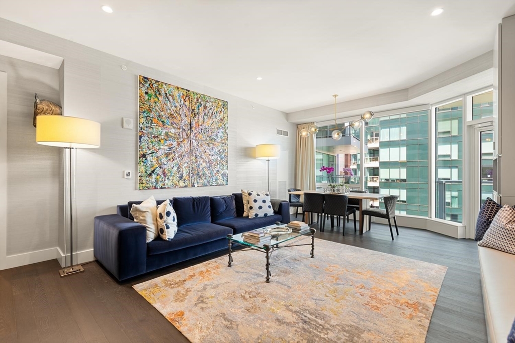50 Liberty Drive 7L