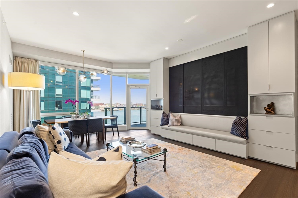 50 Liberty Drive 7L