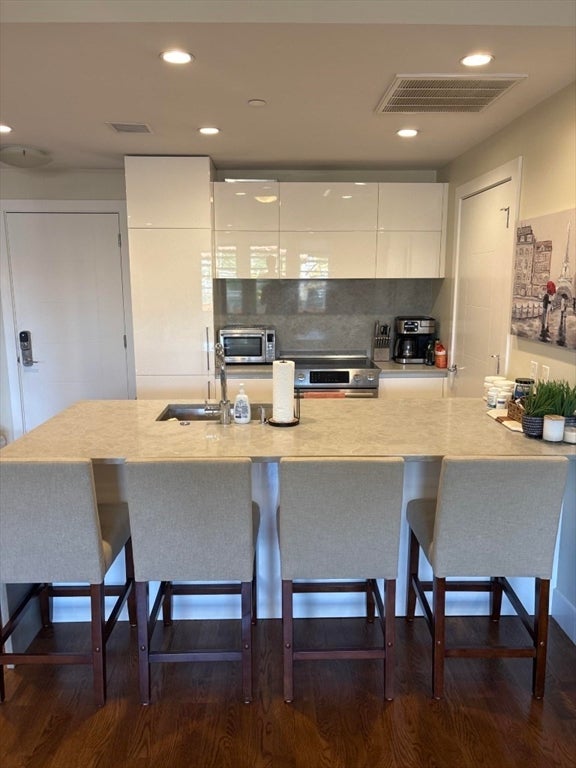 906 East 2nd St #107, Boston, MA Photo #2