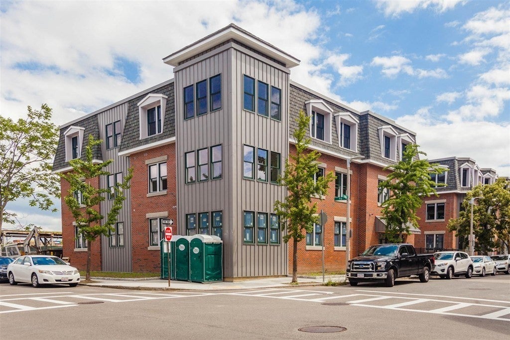 906 East 2nd St #107, Boston, MA Photo #11