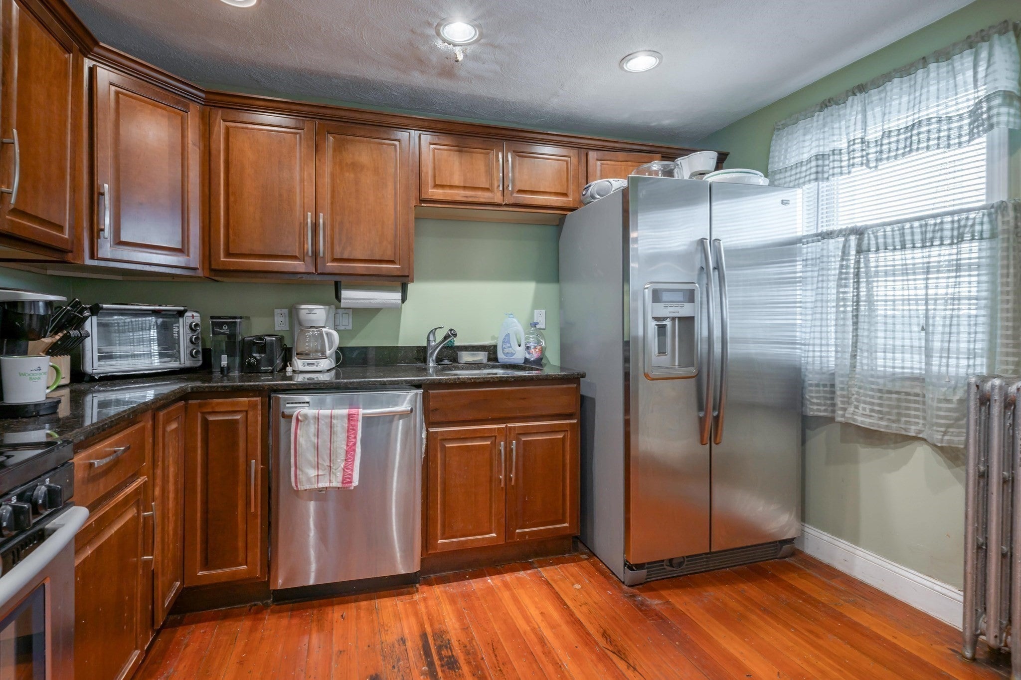 70 Dean St, Everett, MA Photo #6