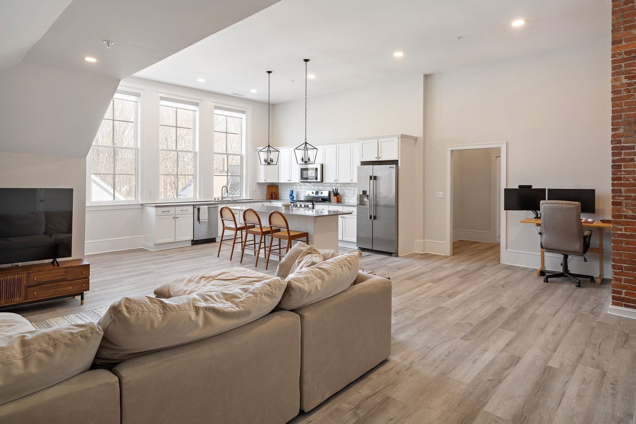 10 Congress St #301, Amesbury, MA, 10 Congress St #301, Amesbury, MA Photo #6