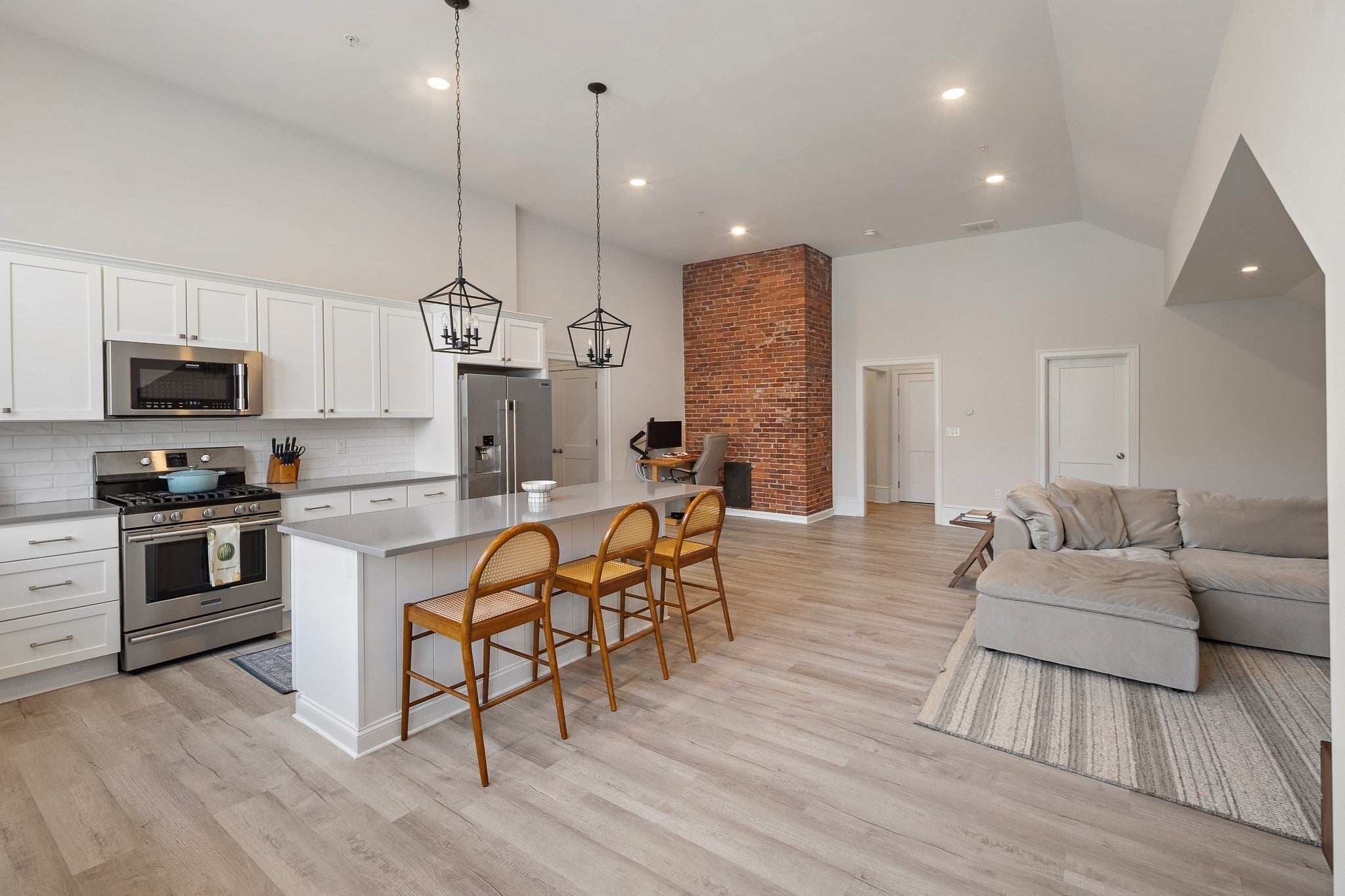 10 Congress St #301, Amesbury, MA, 10 Congress St #301, Amesbury, MA Photo #5