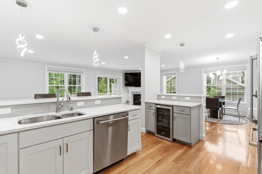 37 Jefferson Dr #1, Lexington, MA Photo #9