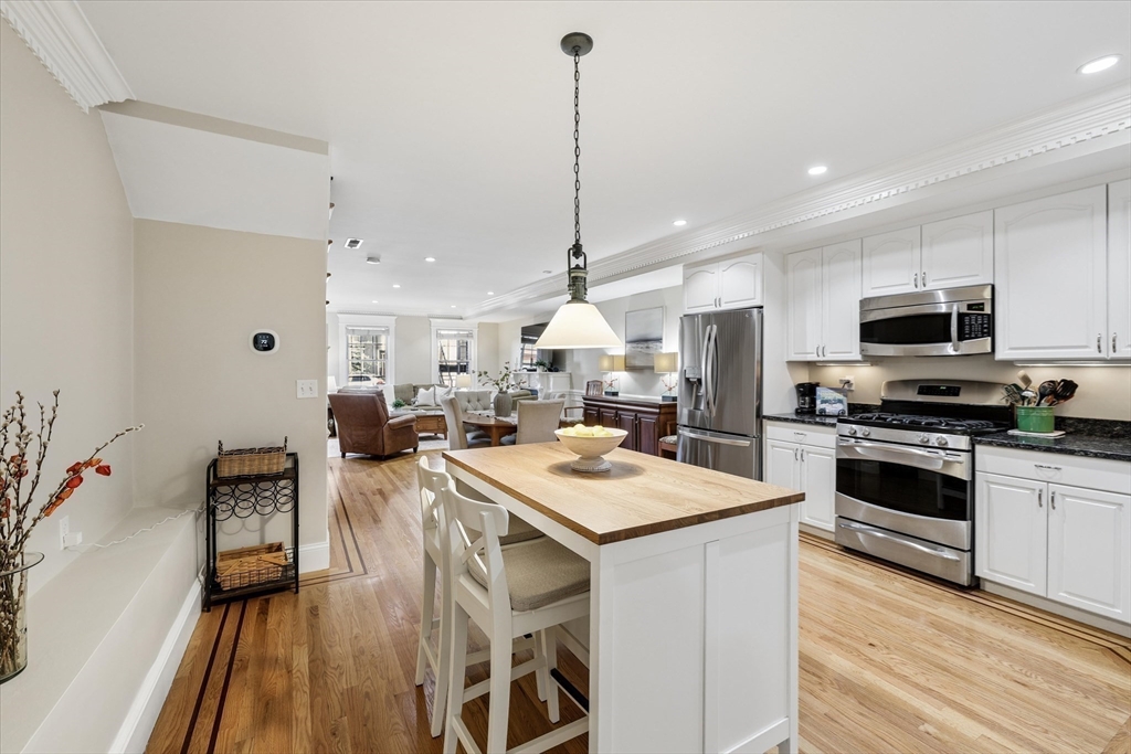 578 E Broadway #1, Boston, MA, 578 E Broadway #1, Boston, MA Photo #7