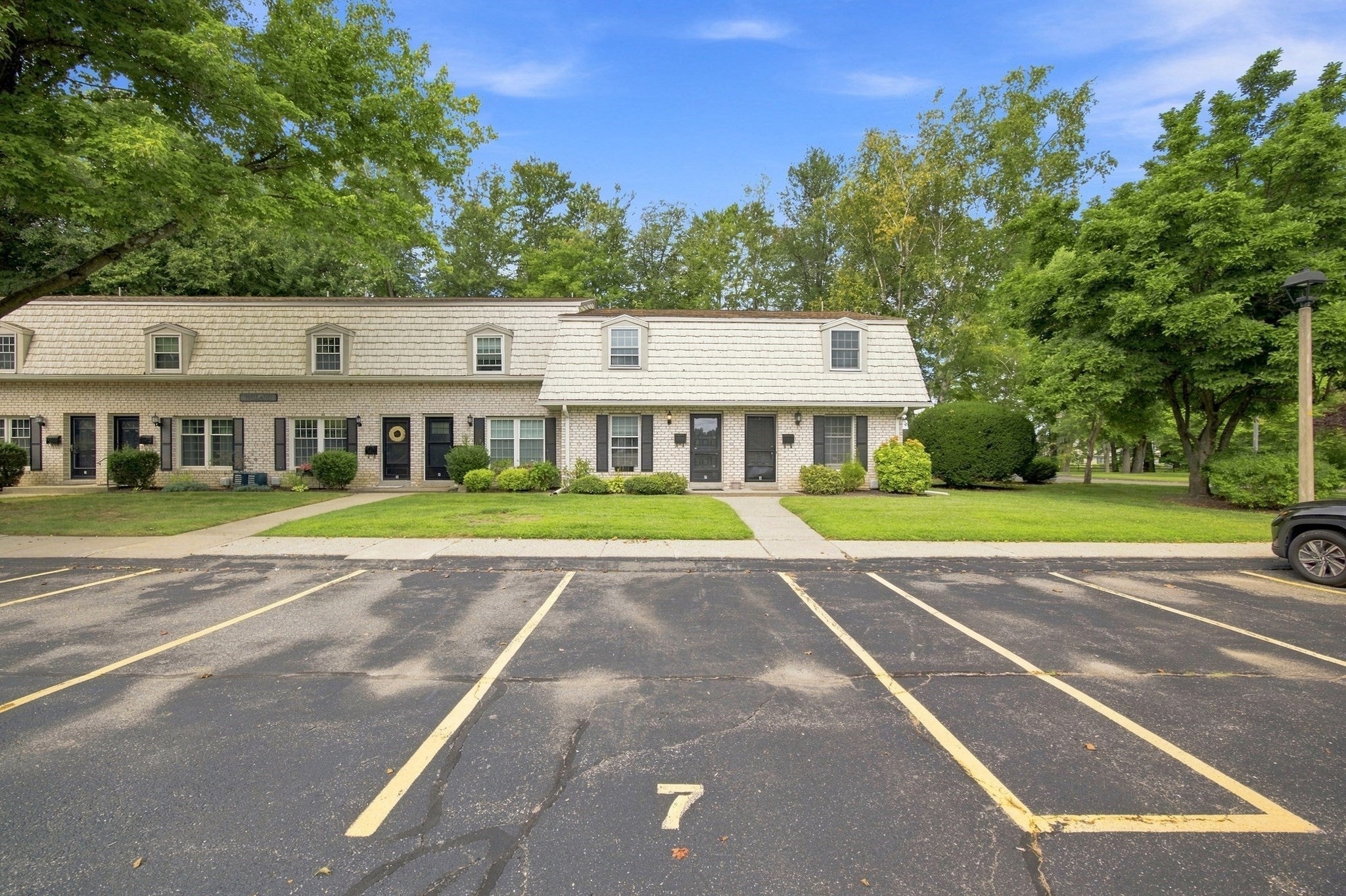 7 Corey Colonial #7, Agawam, MA, 7 Corey Colonial #7, Agawam, MA Photo #3