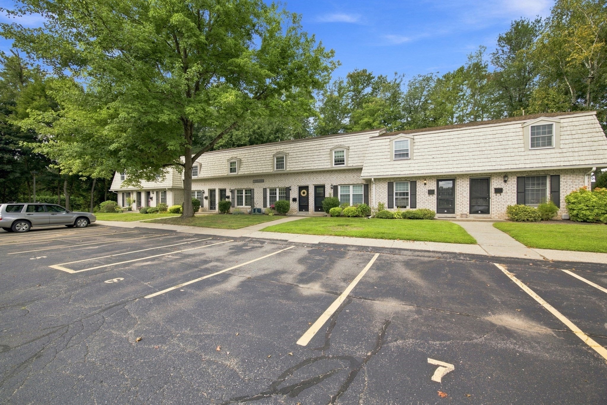 7 Corey Colonial #7, Agawam, MA, 7 Corey Colonial #7, Agawam, MA Photo #4