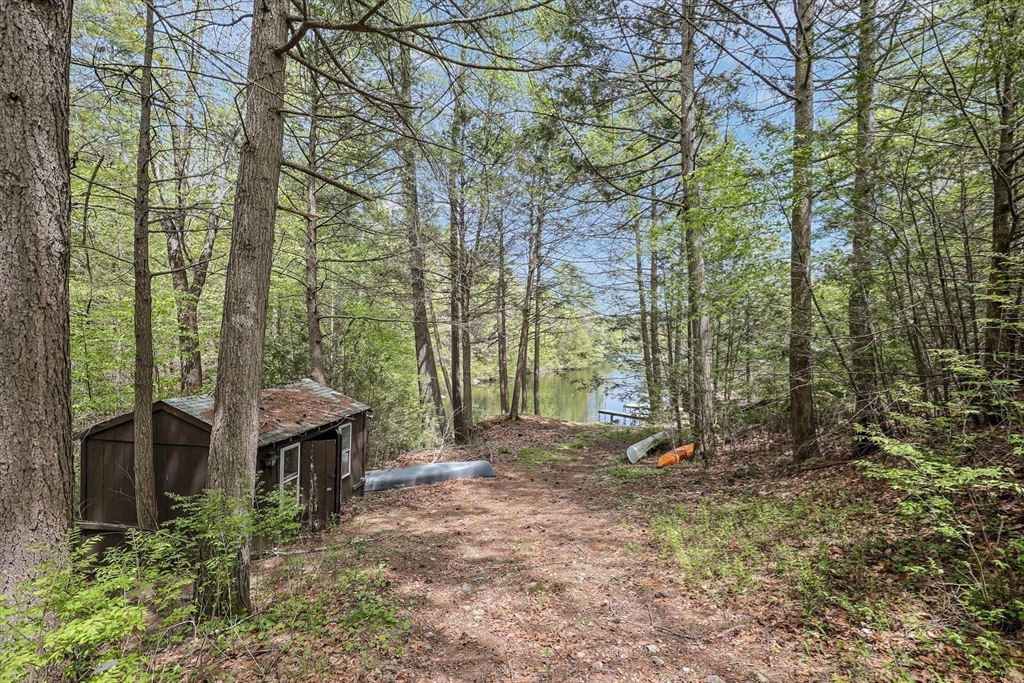 117 Lakeview Dr