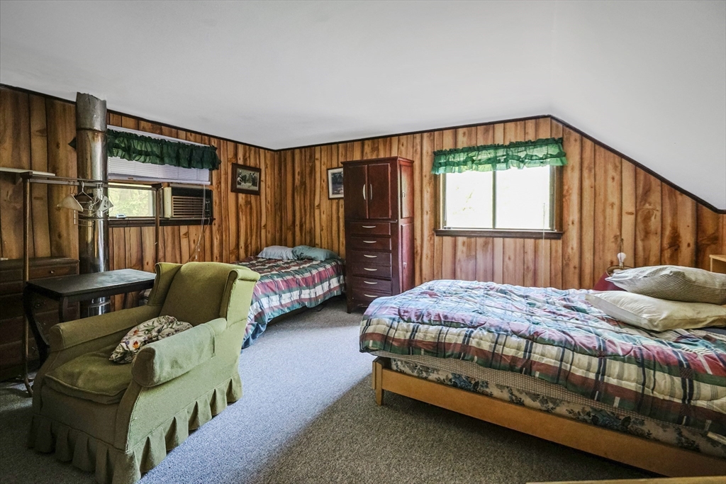 Nottingham, New Hampshire 03290, United States, 4 Bedrooms Bedrooms, ,2 BathroomsBathrooms,Residential,Pending,132182