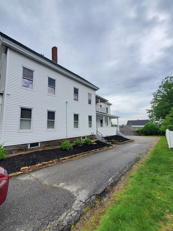 10 Stevens St