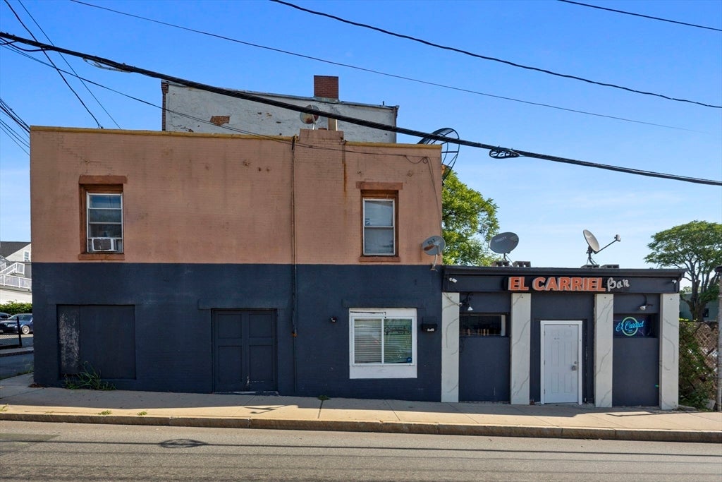 9-11 Williams St