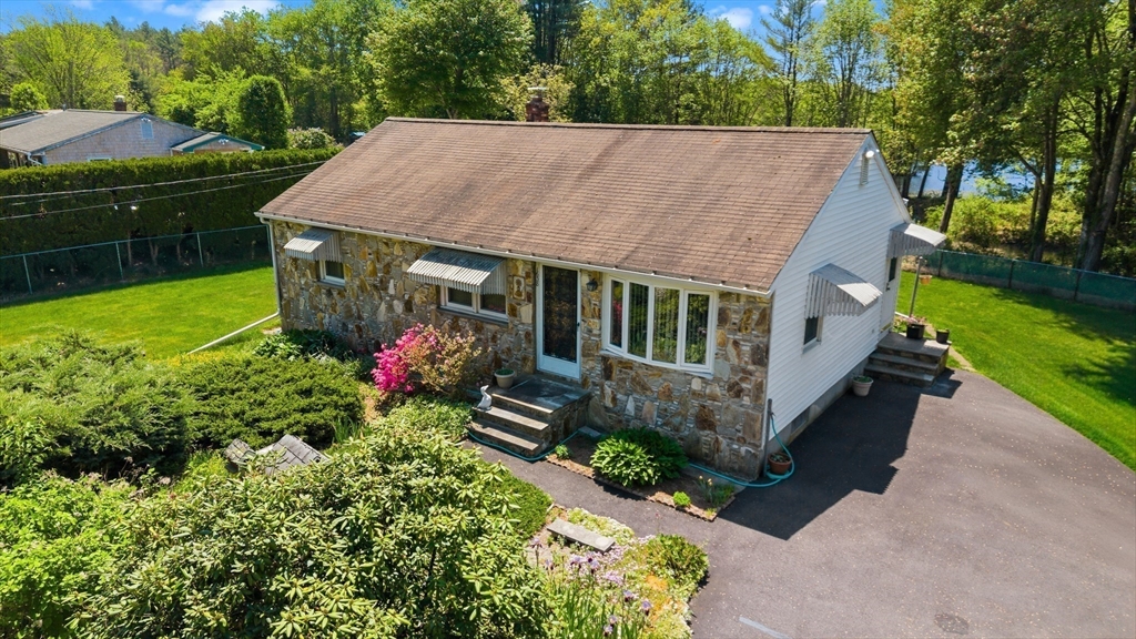 1638 Braley Rd