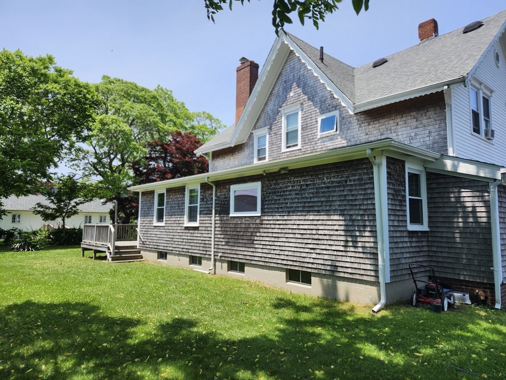 294 Clifford St