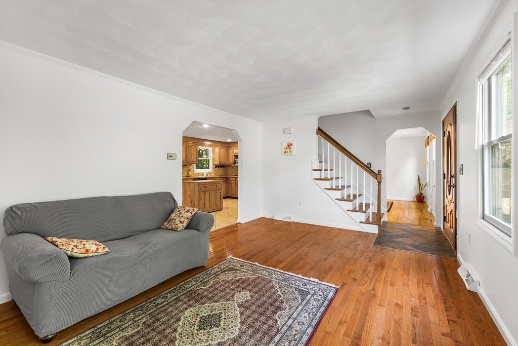 89 Old Andover Rd
