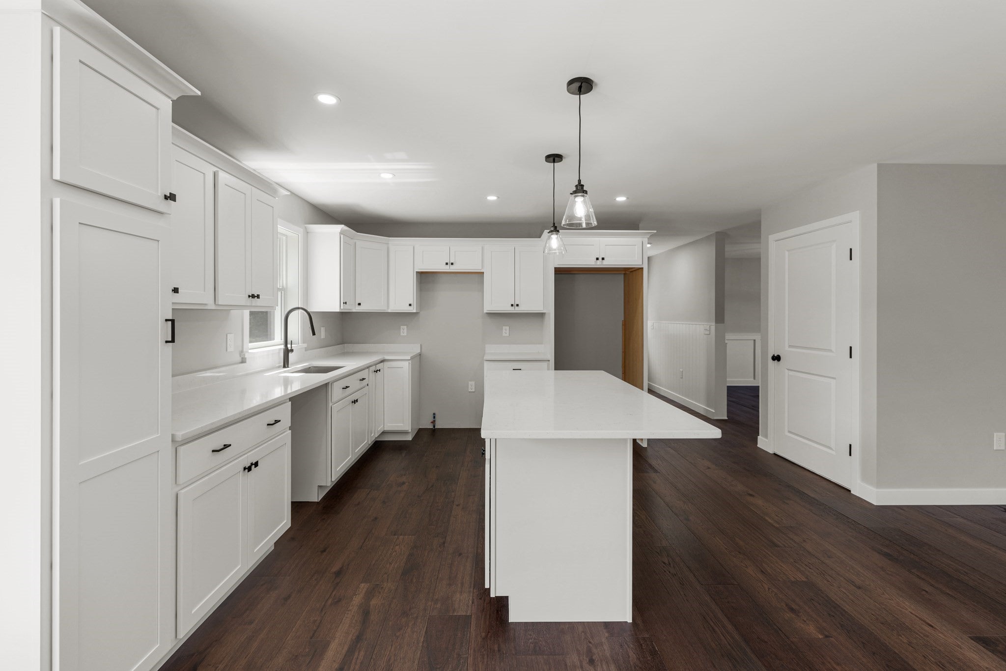 961 Wood St, Fall River, MA, 961 Wood St, Fall River, MA Photo #3