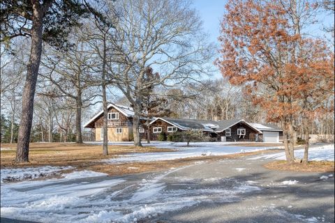 23 Traders Lane Yarmouth MA 02673