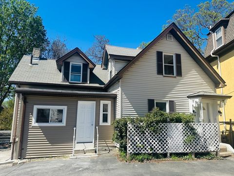 24 Fifield St Boston MA 02122