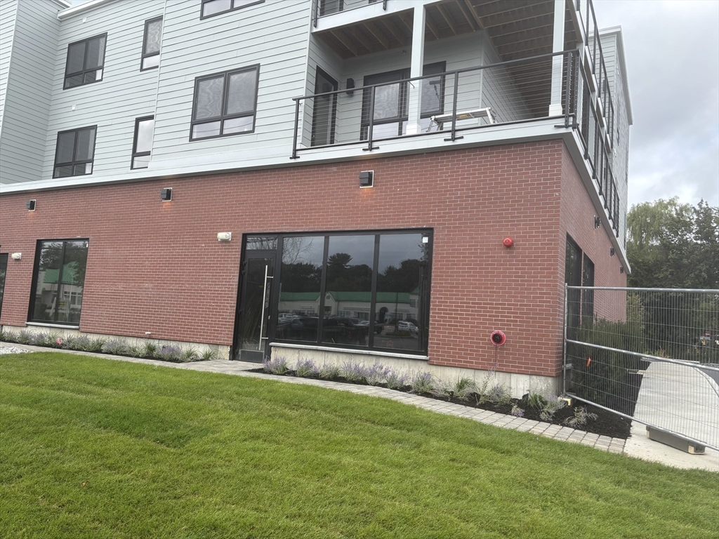 1391 Main Street 204