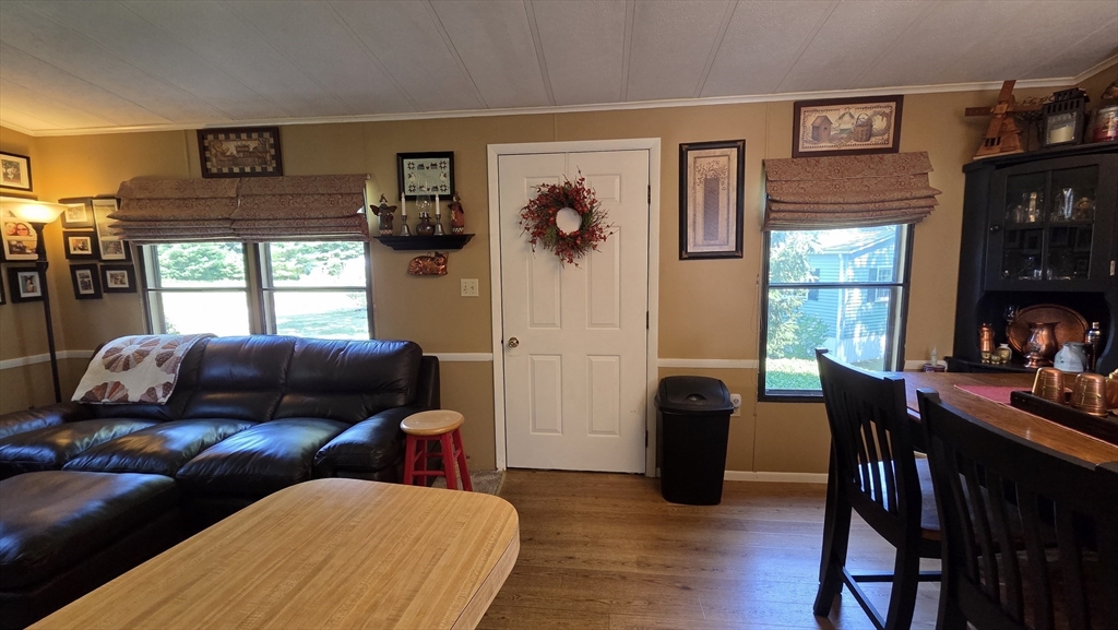 4 Foxtail Drive