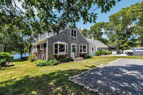 Single Family Residence in Falmouth MA 69 Shorewood Dr.jpg