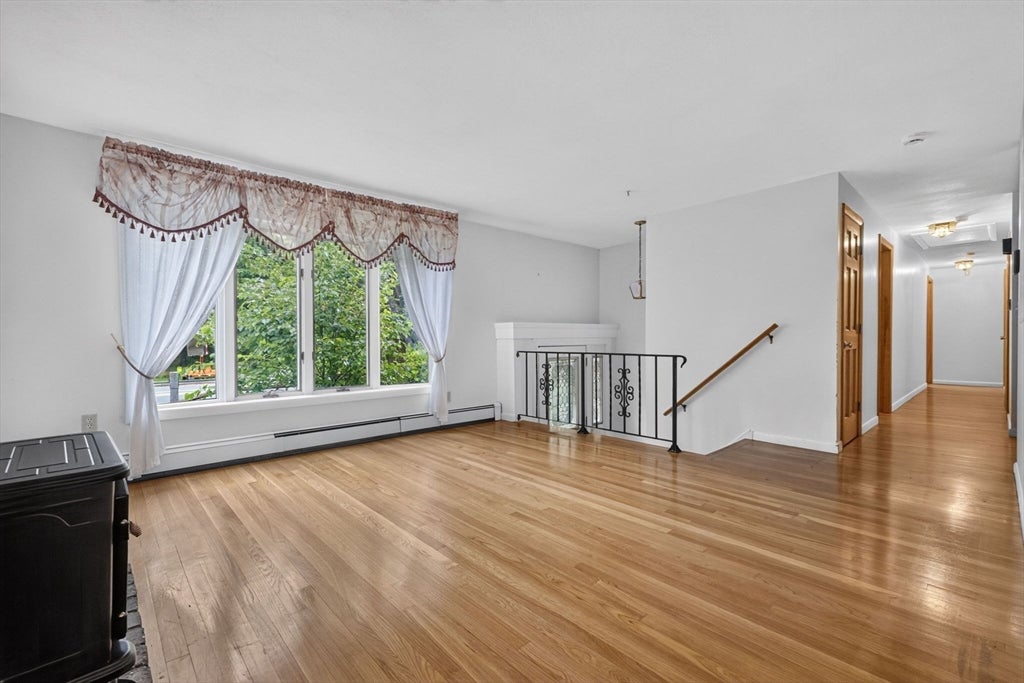 168 Groton Rd