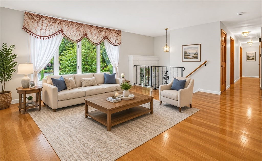 168 Groton Rd