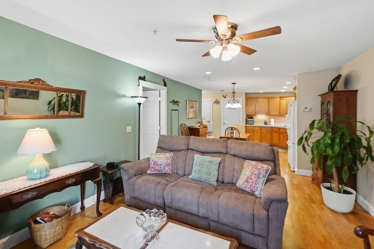 7 Crescent Way #101, Sturbridge, MA, 7 Crescent Way #101, Sturbridge, MA Photo #14