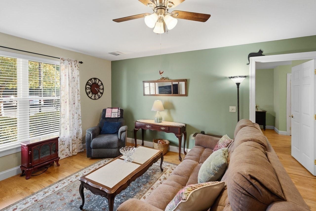 7 Crescent Way #101, Sturbridge, MA, 7 Crescent Way #101, Sturbridge, MA Photo #15