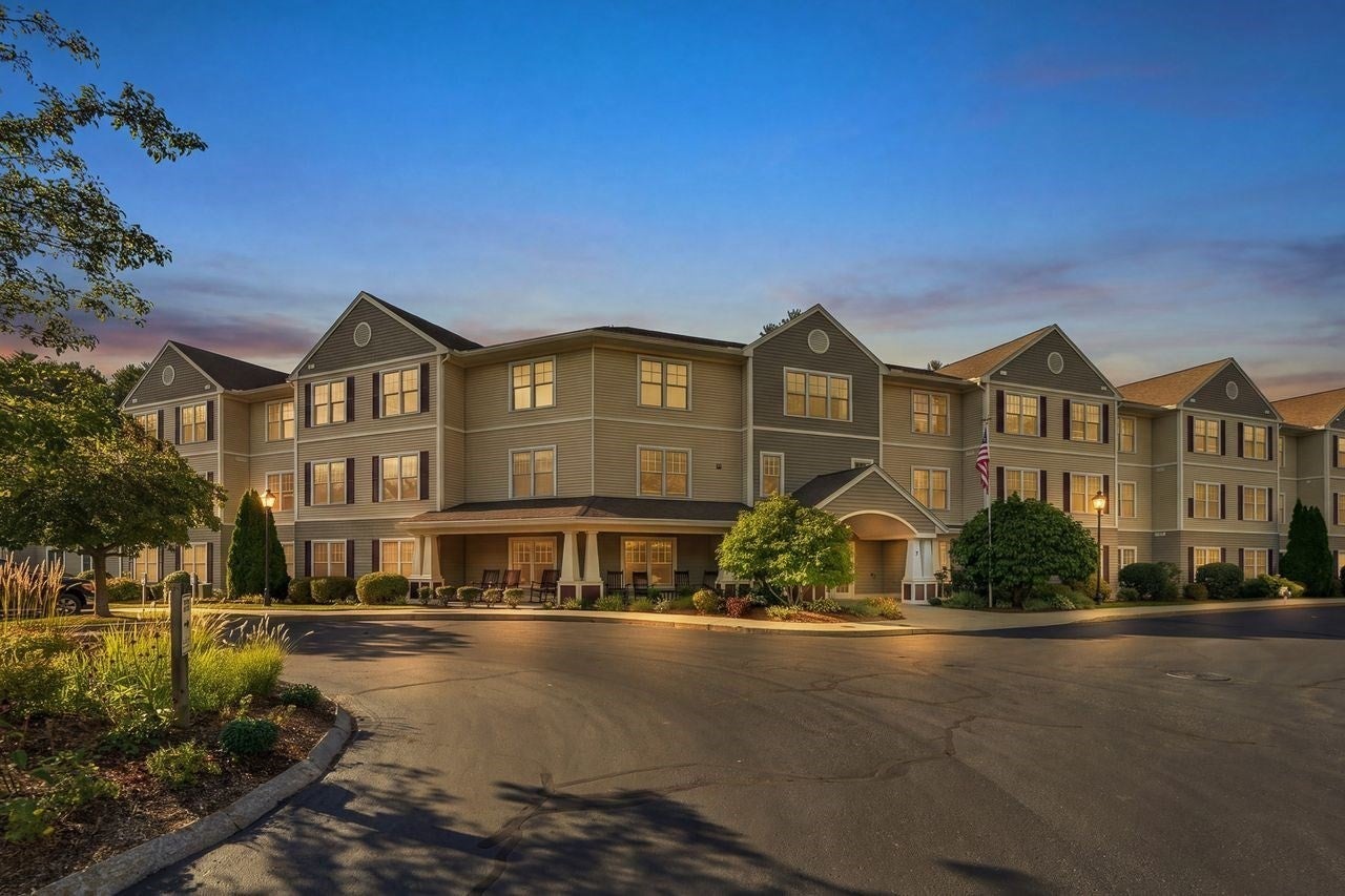 7 Crescent Way #101, Sturbridge, MA, 7 Crescent Way #101, Sturbridge, MA Photo #1
