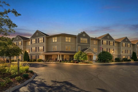 Photo of 7 Crescent Way #101, Sturbridge, MA 01566 (MLS # 73583466)