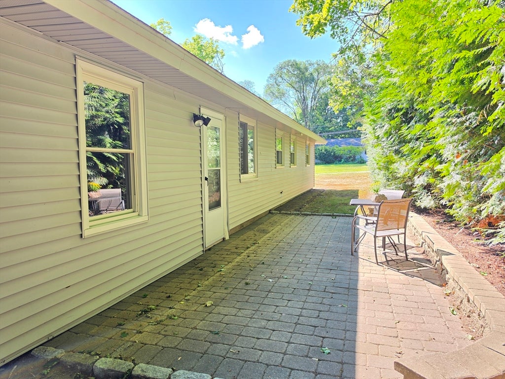41 Anderson Rd, Framingham, MA, 41 Anderson Rd, Framingham, MA Photo #4