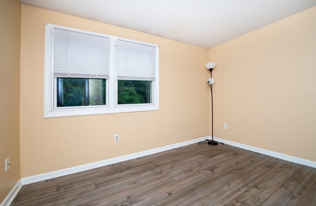 1585 Braley Rd #51, New Bedford, MA Photo #18