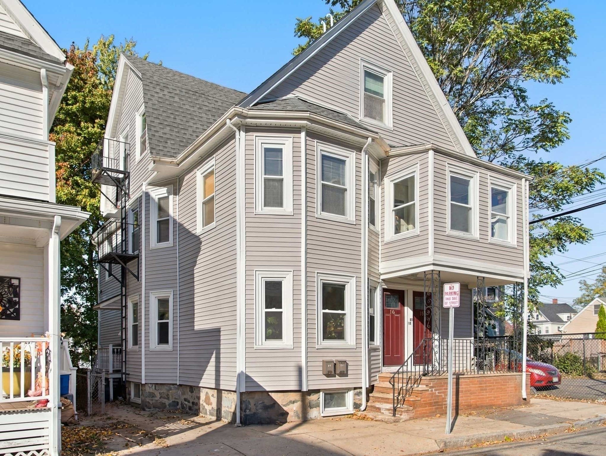 Photo of 16-18 Meridian Parkway, Malden, MA
