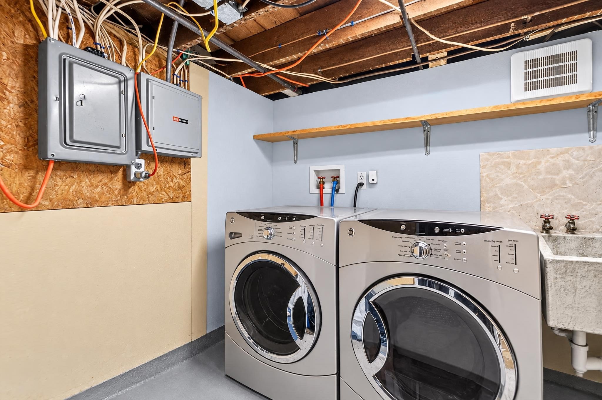 64 Bardsley St, Fall River, MA Photo #34