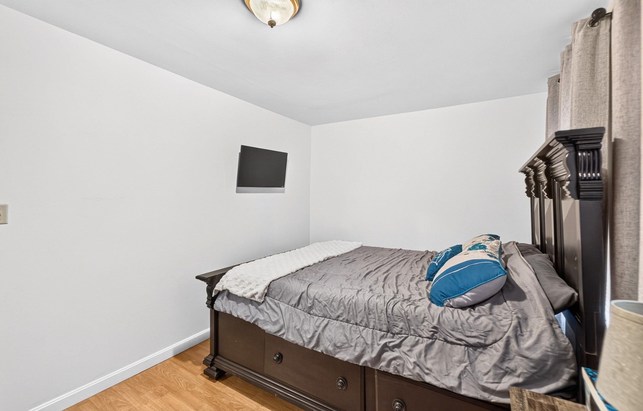 64 Bardsley St, Fall River, MA Photo #20