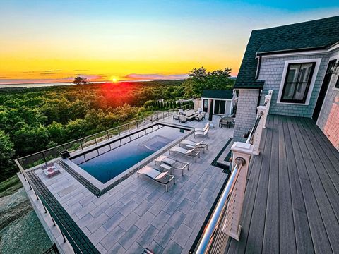 94 Highwood Ln Falmouth MA 02536