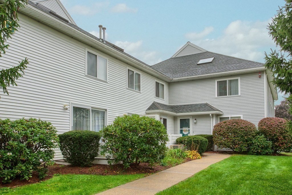 360 Littleton Rd #G10, Chelmsford, MA Photo #2
