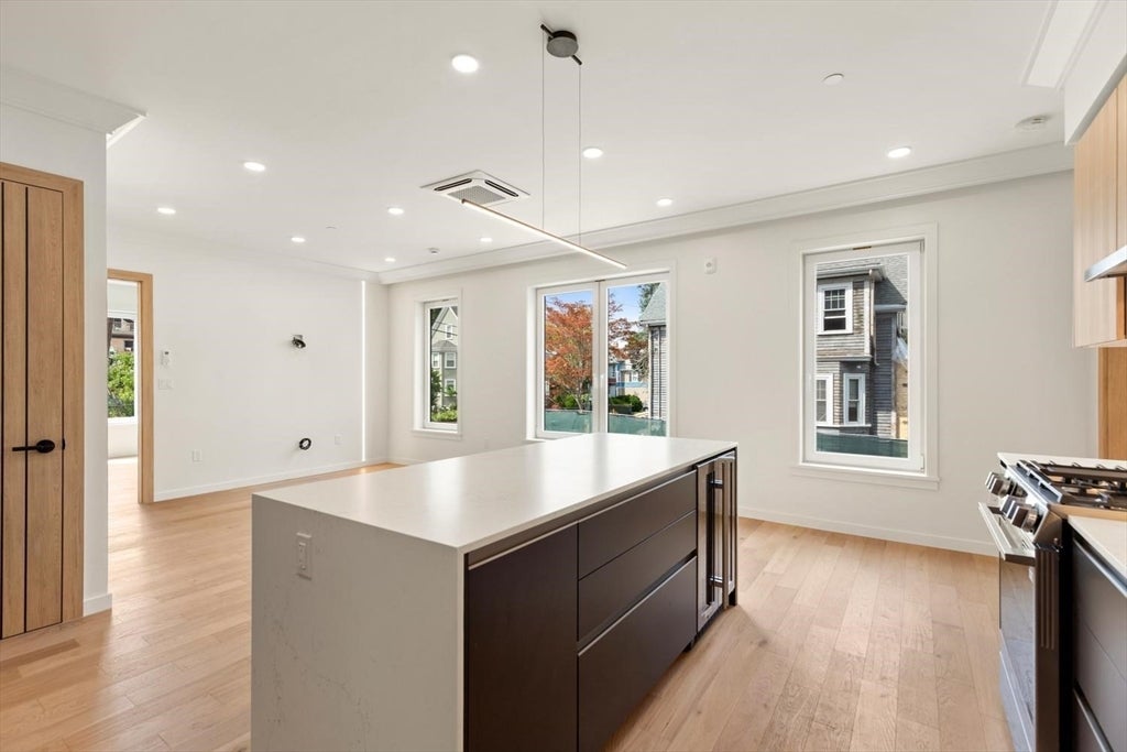 386-388 Washington Street #103, Quincy, MA Photo #2