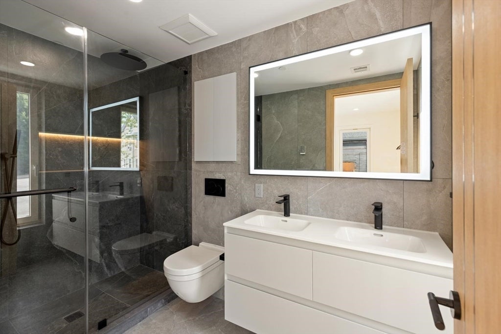 386-388 Washington Street #103, Quincy, MA Photo #15