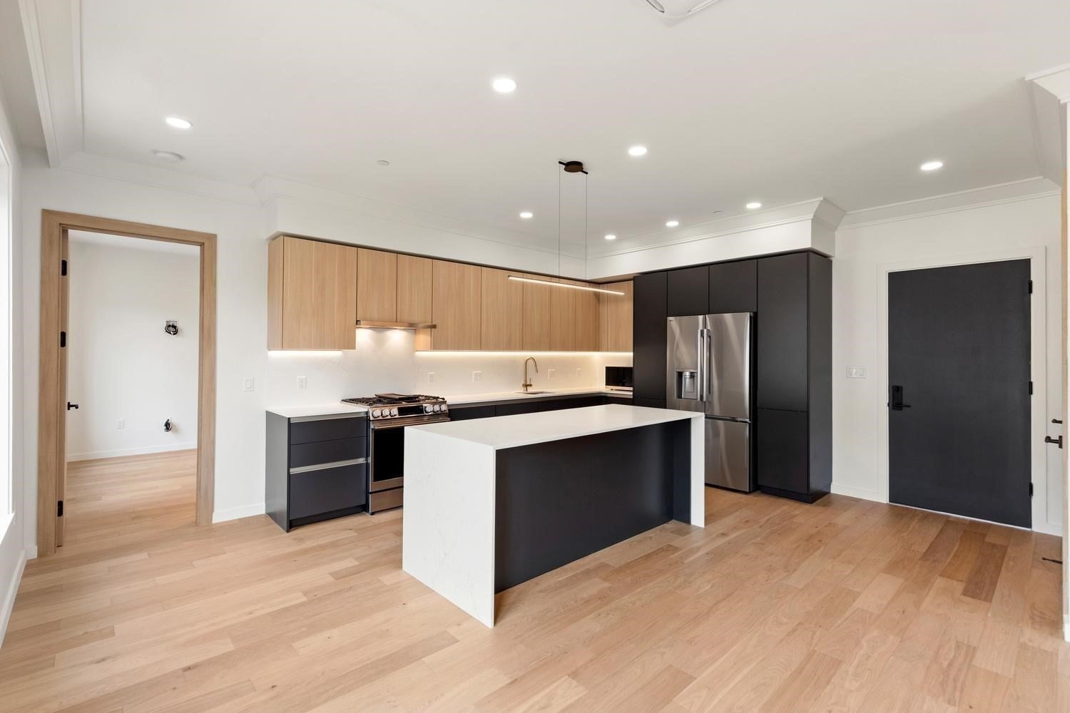 386-388 Washington Street #103, Quincy, MA Photo #4