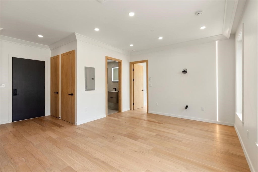 386-388 Washington Street #103, Quincy, MA Photo #8