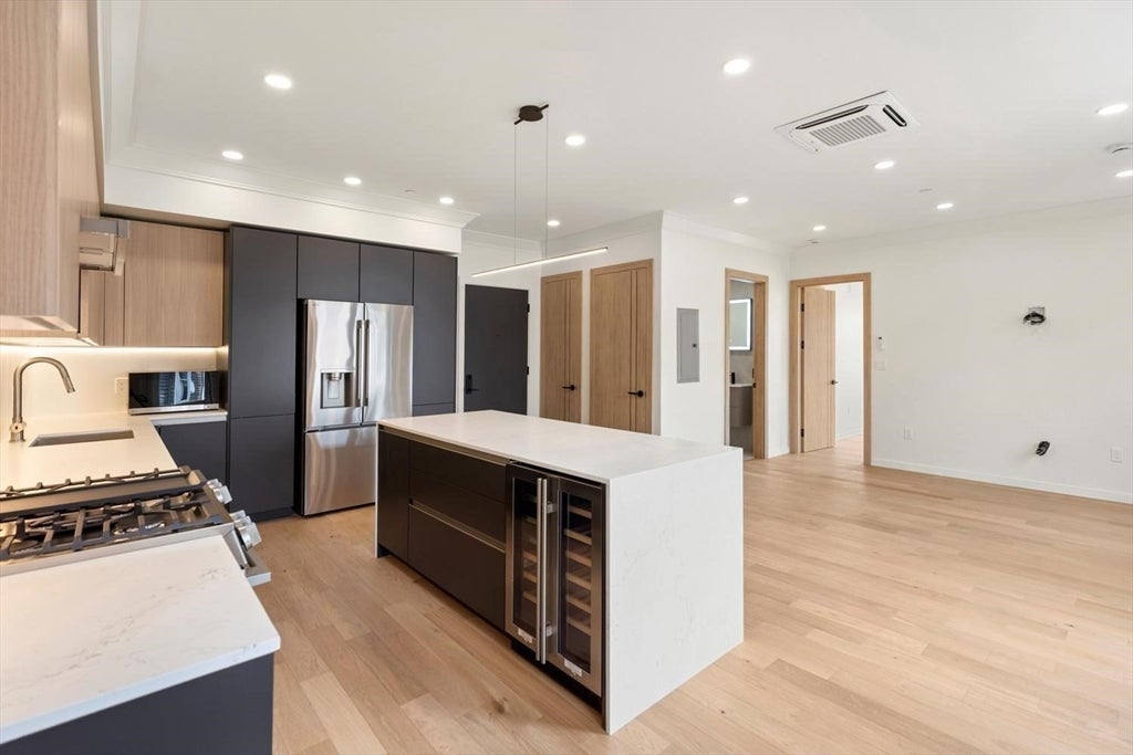 386-388 Washington Street #103, Quincy, MA Photo #1