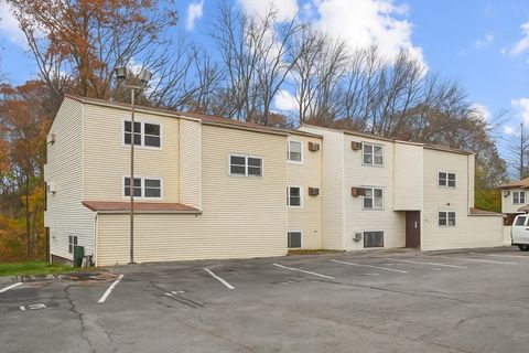 18 Mason Ct 18 Amesbury MA 01913