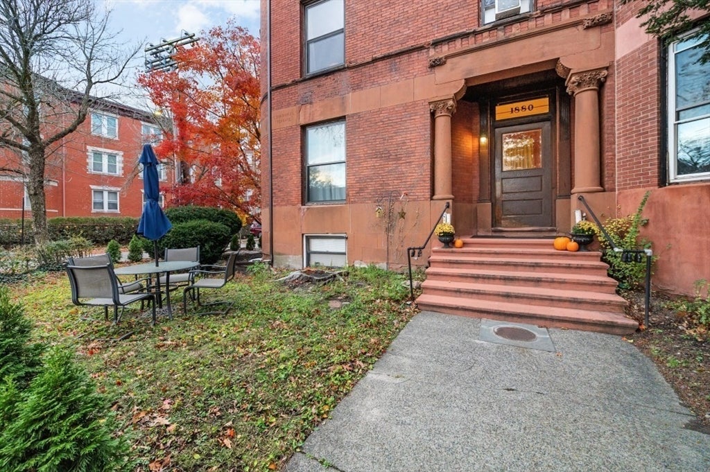 1880 Beacon St #6, Brookline, MA, 1880 Beacon St #6, Brookline, MA Photo #14
