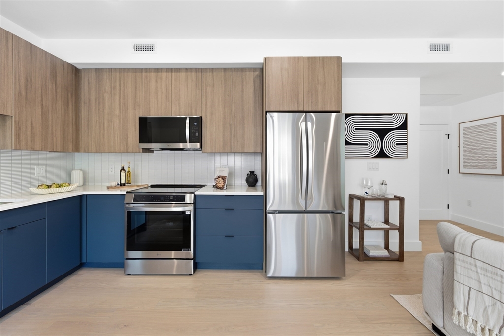 27 Dixwell St 4A