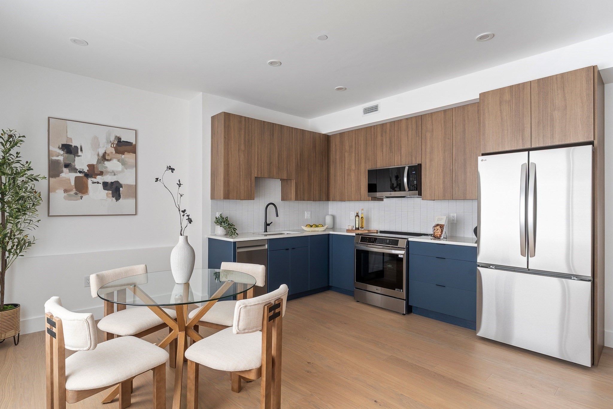 27 Dixwell St 4A