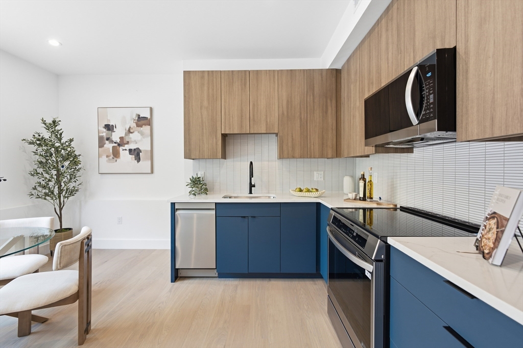 27 Dixwell St 4A