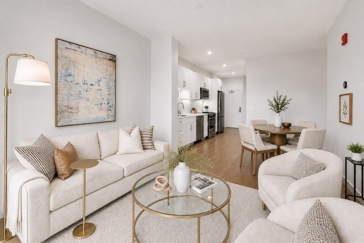 205 Maverick St U308